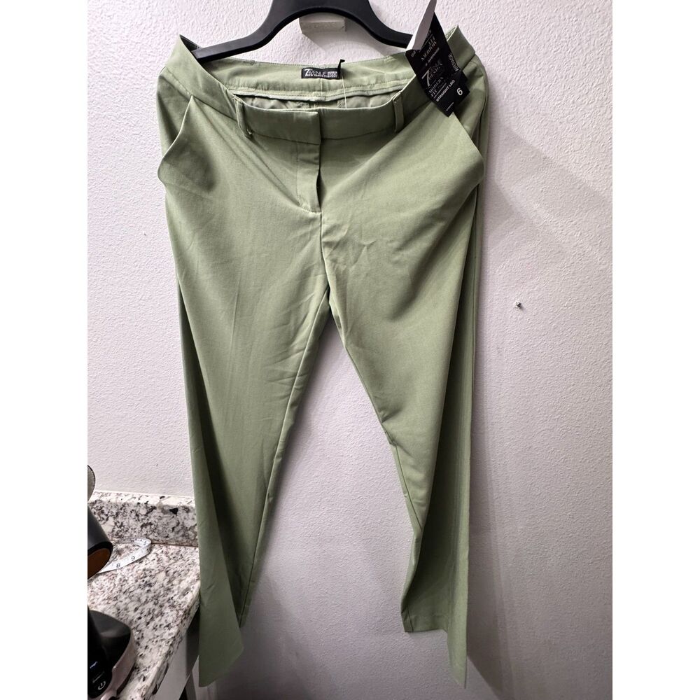 NY & Company 7th Avenue Green Straight Leg Dress Pants Size 6 NWT Stretch